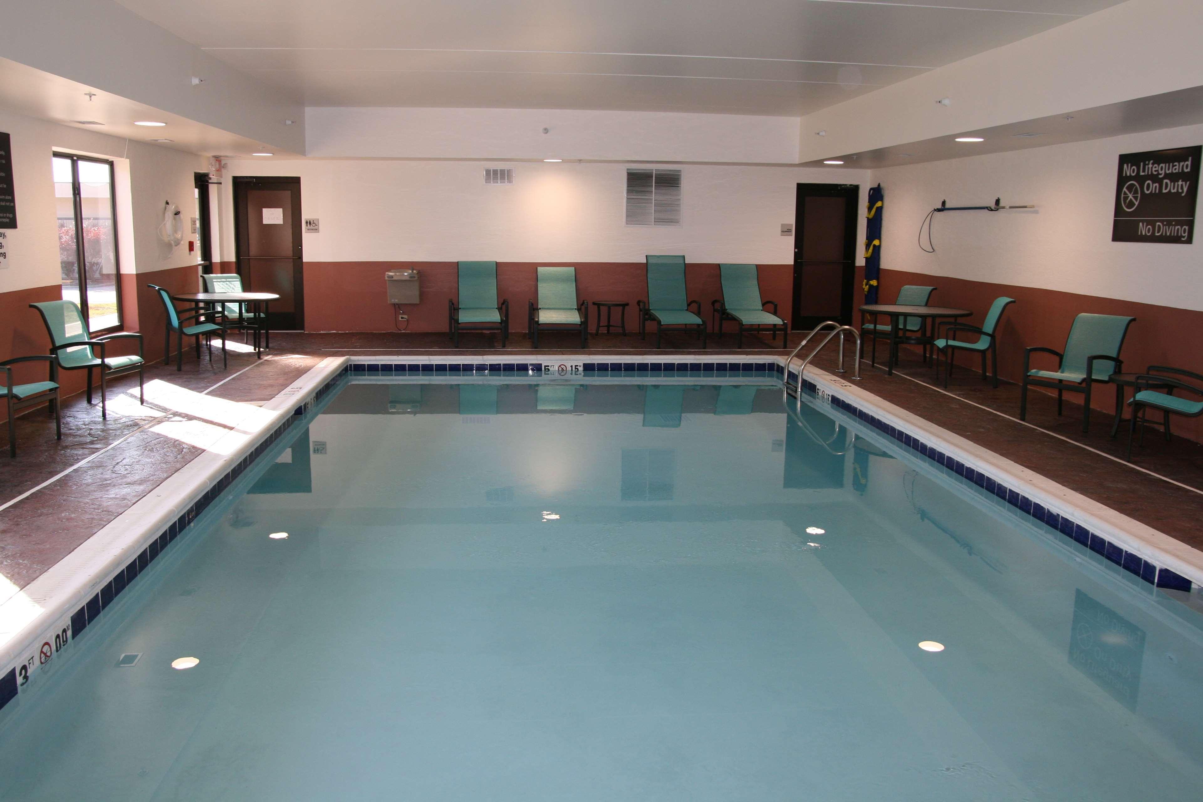 Hampton Inn מורהד מתקנים תמונה