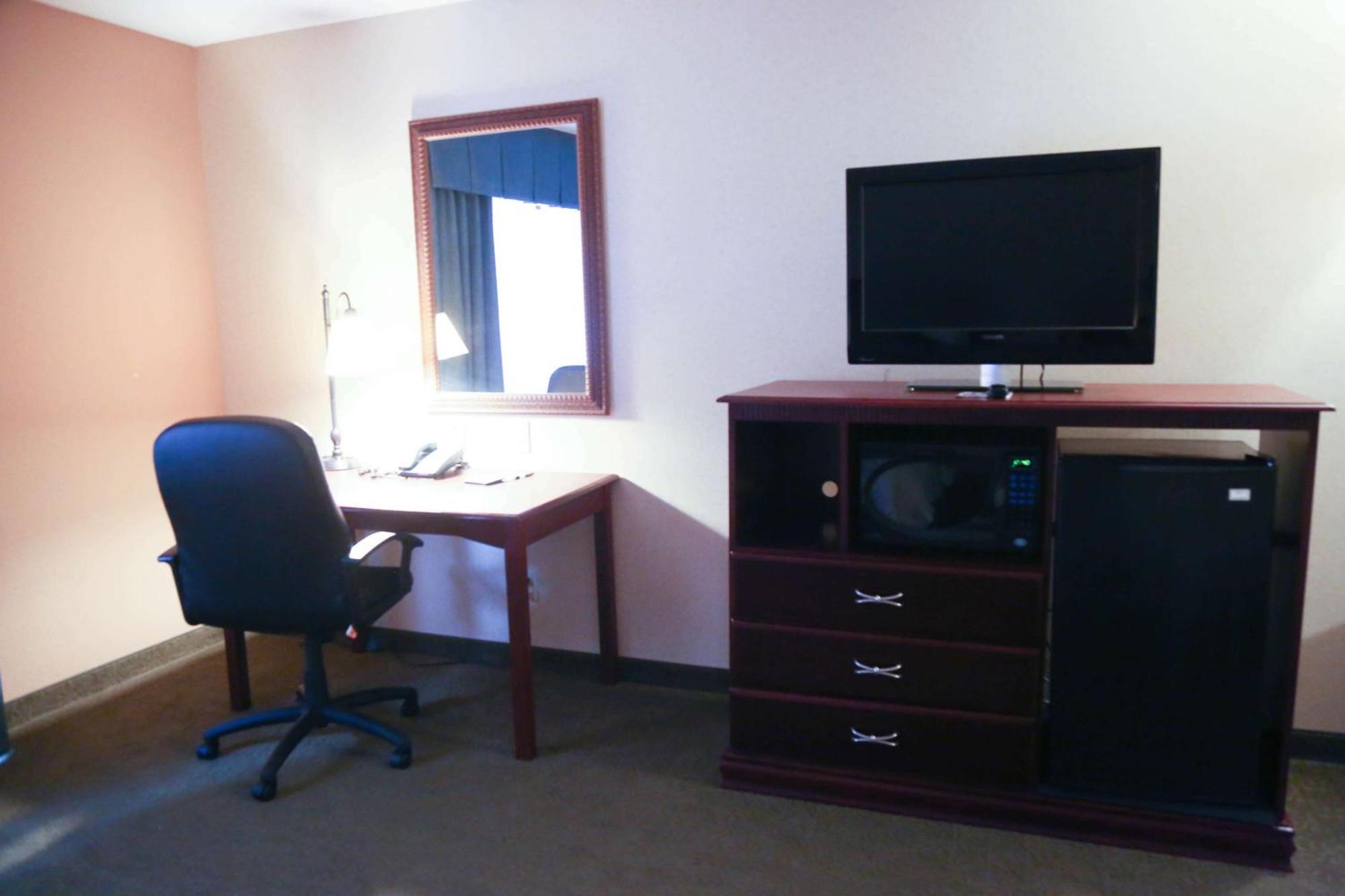 Hampton Inn מורהד מראה חיצוני תמונה